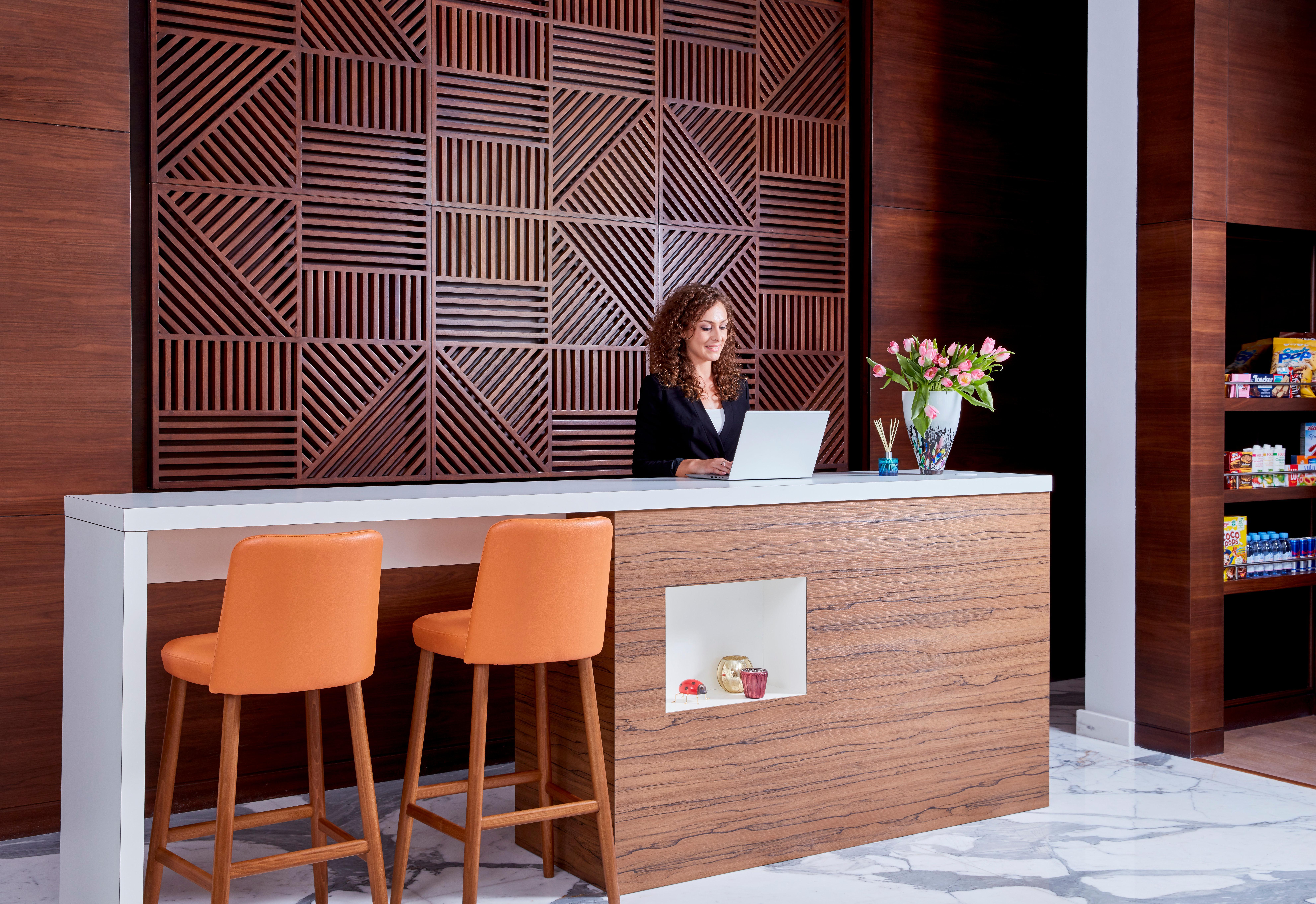 Staybridge Suites - Doha Lusail By Ihg Luaran gambar