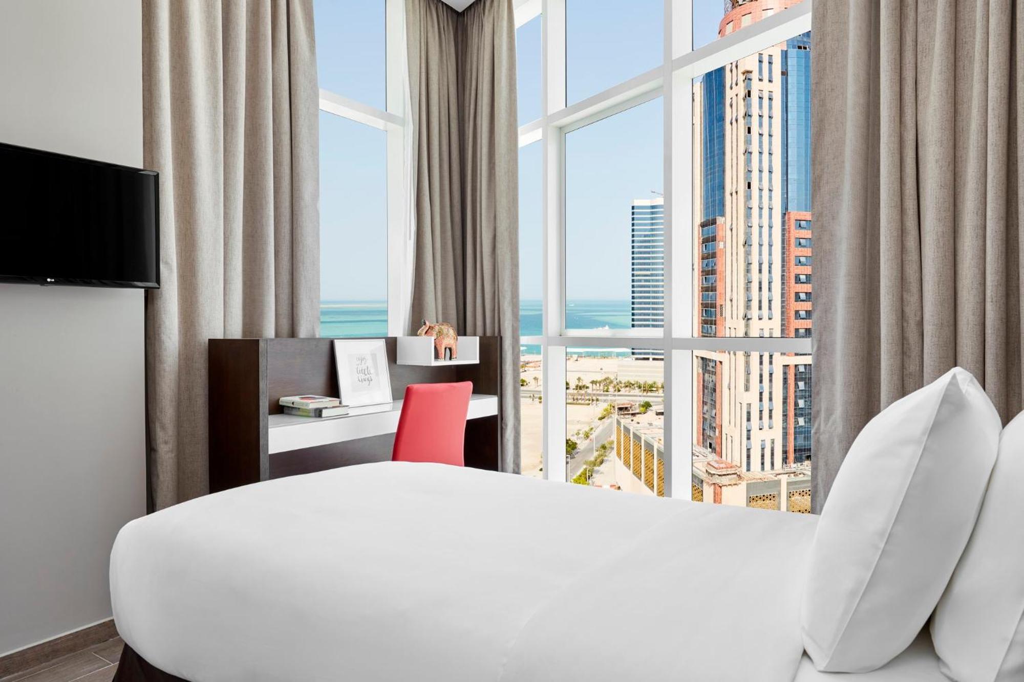 Staybridge Suites - Doha Lusail By Ihg Luaran gambar